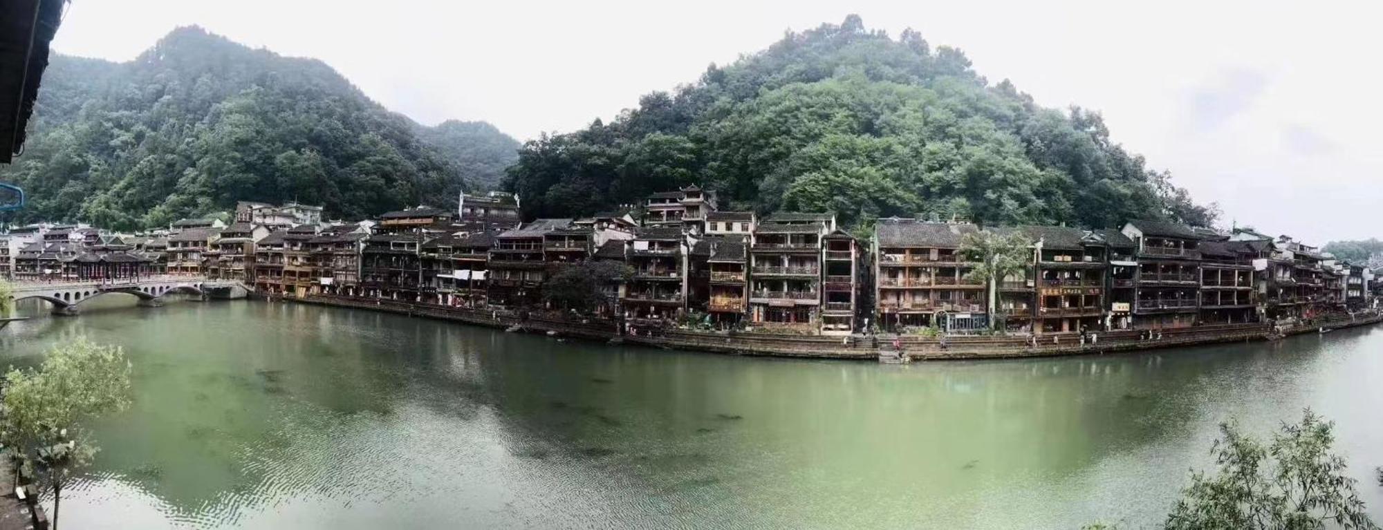 Fenghuang Ancient Town Lazy Cat Riverside Inn Exterior photo